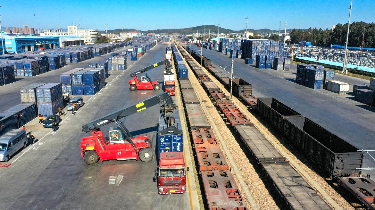 20260116/7fc1e3e5029fea3a4749ca8e169e575e.jpg 澜湄快线-2(1)(1).jpg